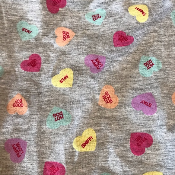🆕 Valentines Hotel Doggy Dog Onesie Grey Conversation Hearts All Over Print PJs - Picture 4 of 13